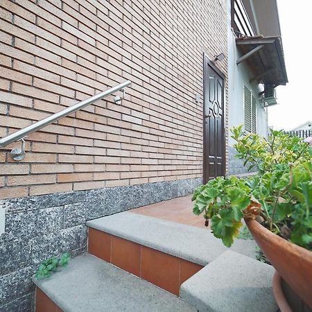 Etna Rooftop Apartment Педара Экстерьер фото